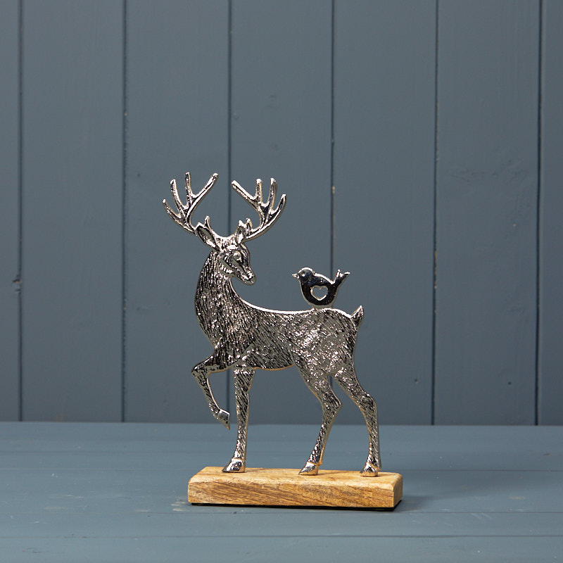 Metal Reindeer on Wooden Base (22cm) detail page